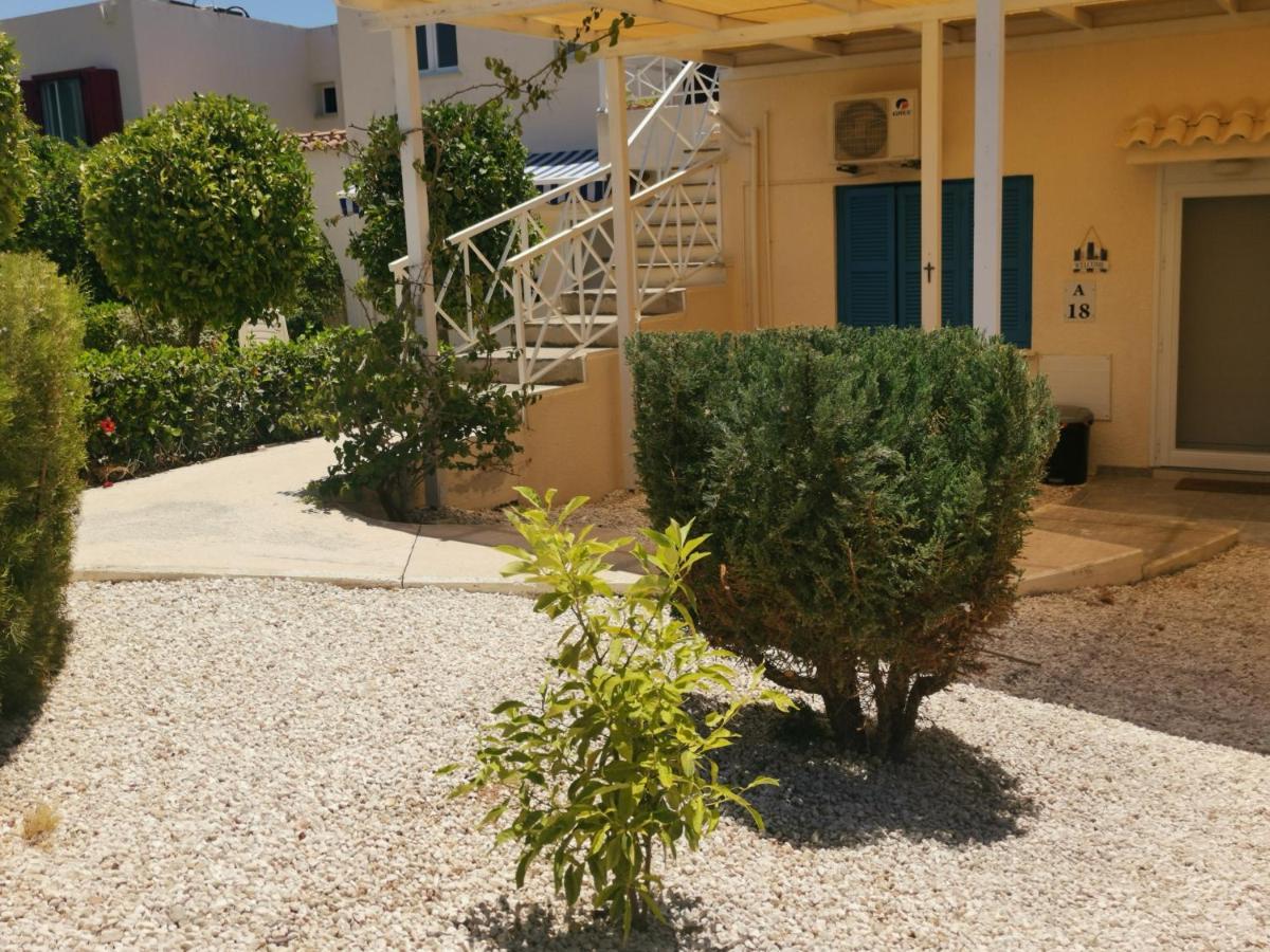 Ocean Pearl Apartment Peyia Exterior photo