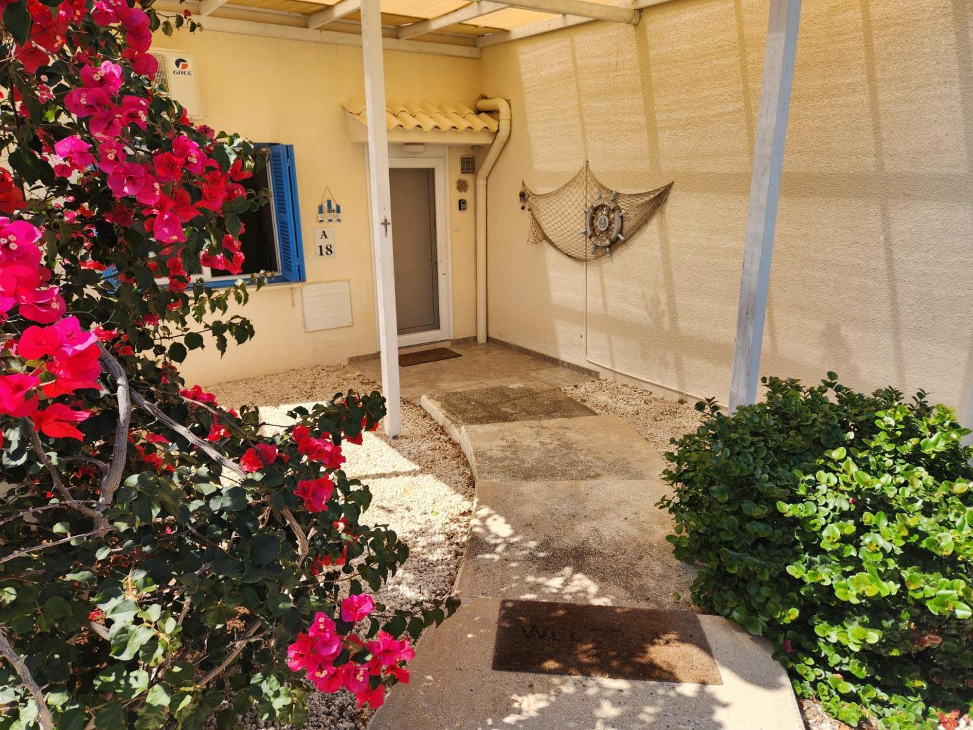 Ocean Pearl Apartment Peyia Exterior photo